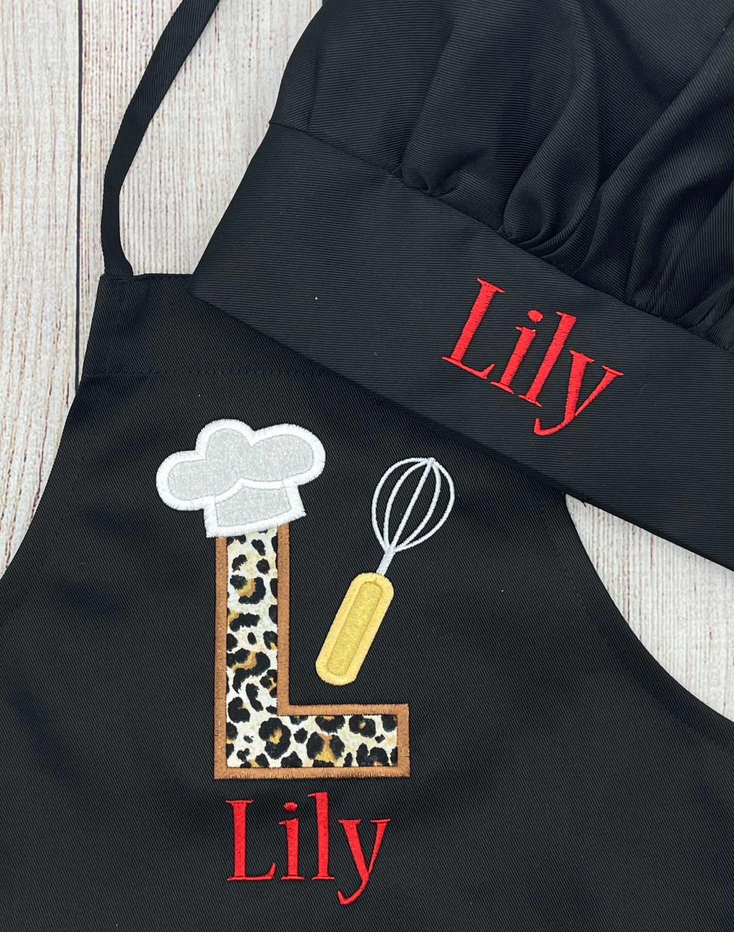 Girls Personalized Embroidered Apron with Animal Print Large initial & name