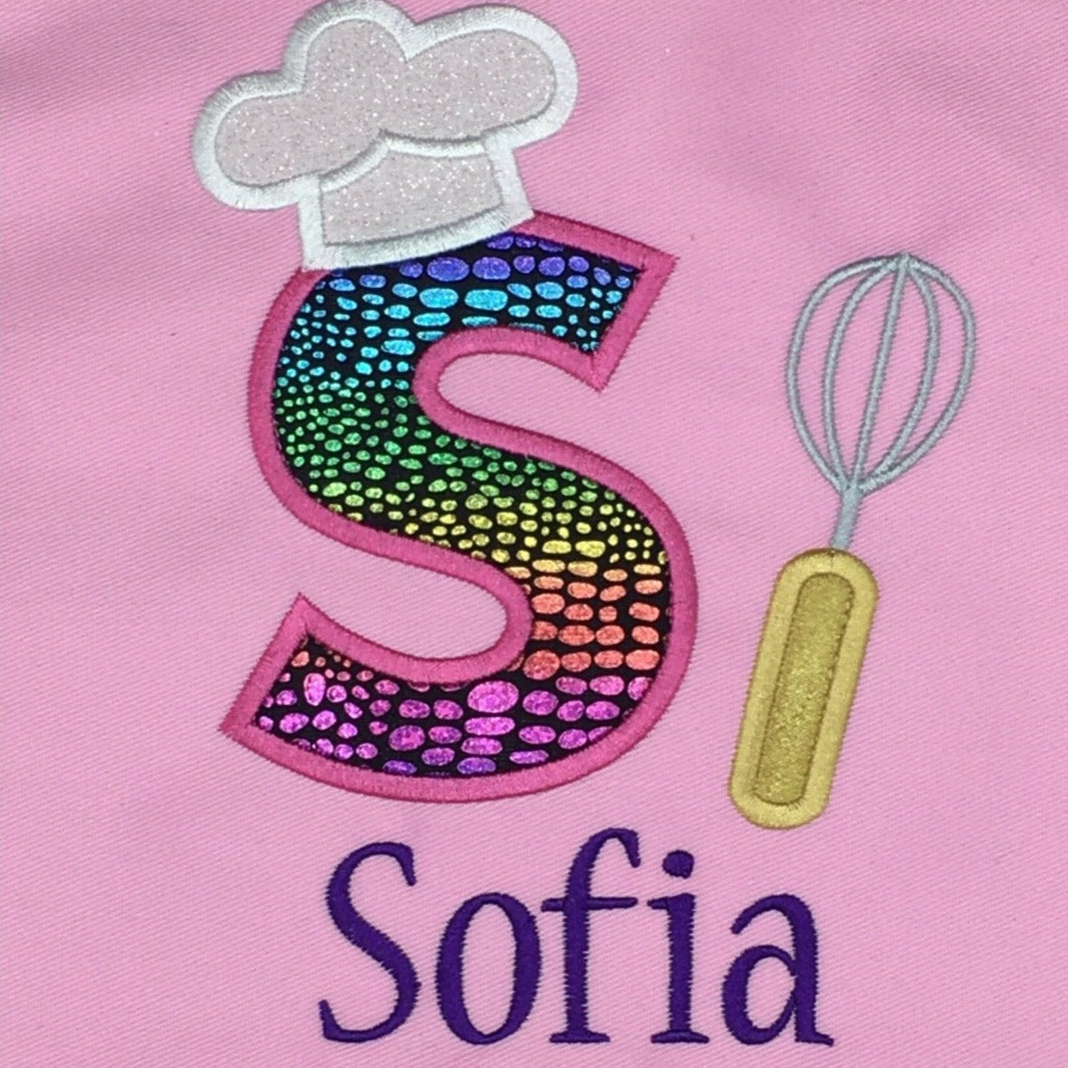 Pink girls apron personalized embroidery