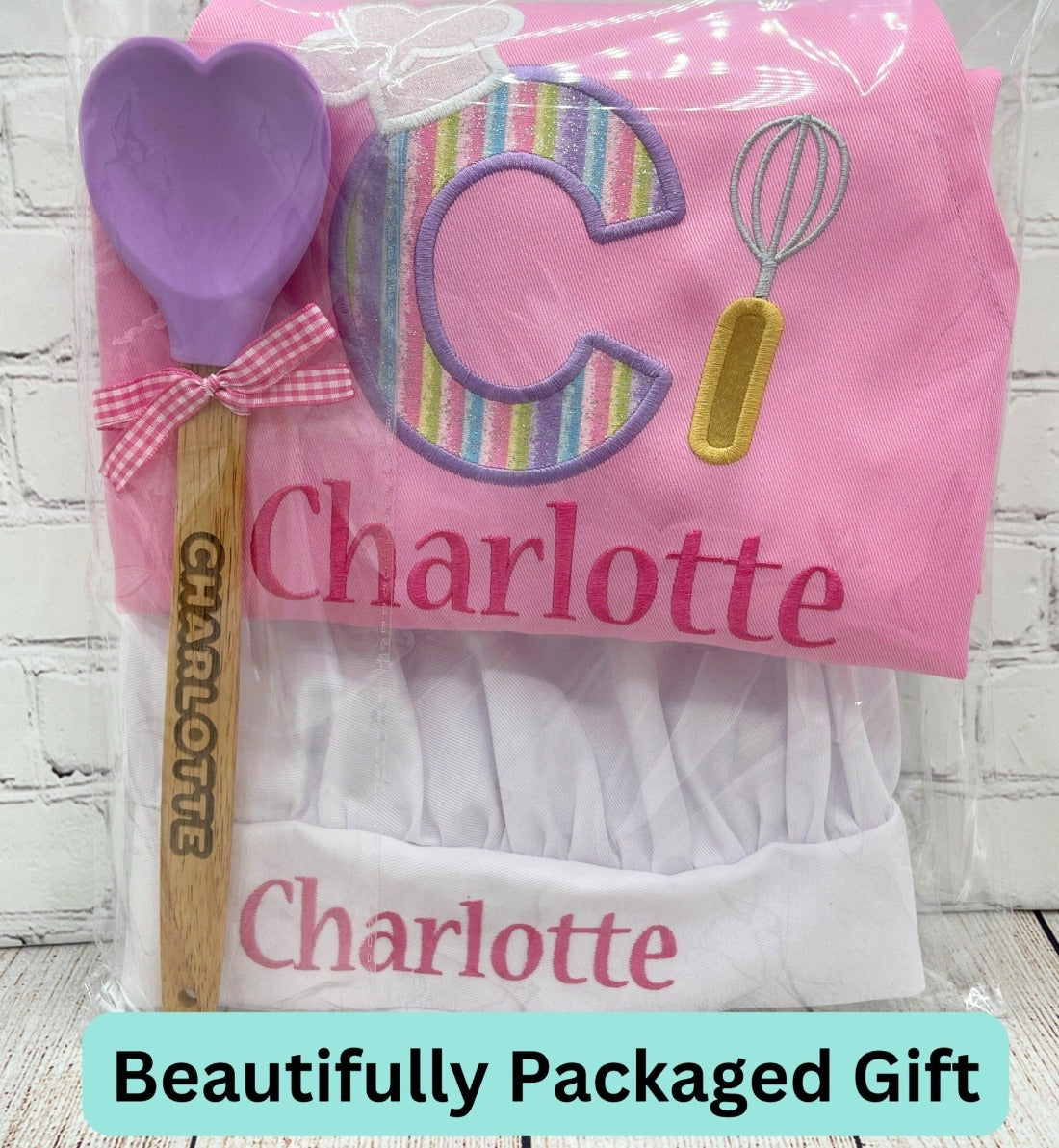Girls Personalized Embroidered 3 piece set- apron, chef hat and engraved spatula. Matching name on all 3.